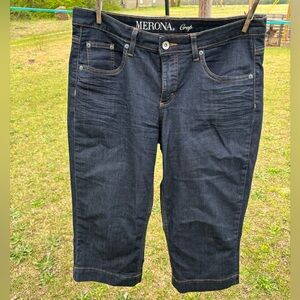 Crop Jean shorts/capri